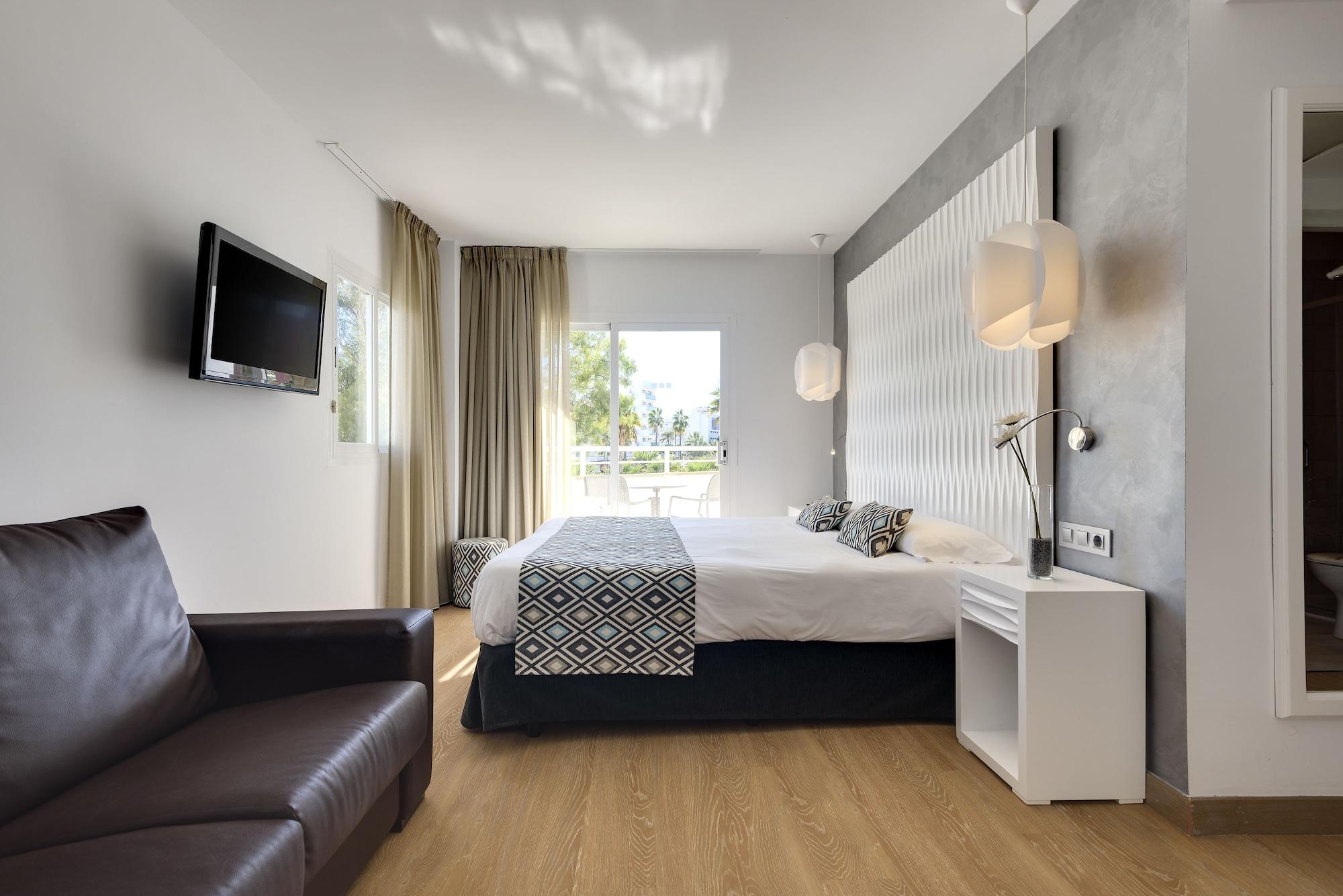 Cala Millor Garden Hotel - Adults Only Экстерьер фото