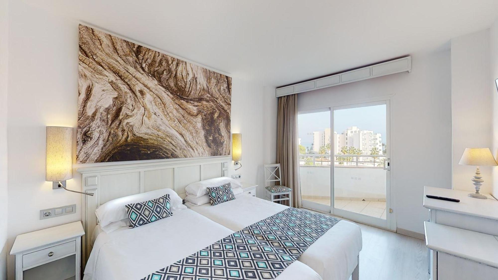 Cala Millor Garden Hotel - Adults Only Экстерьер фото