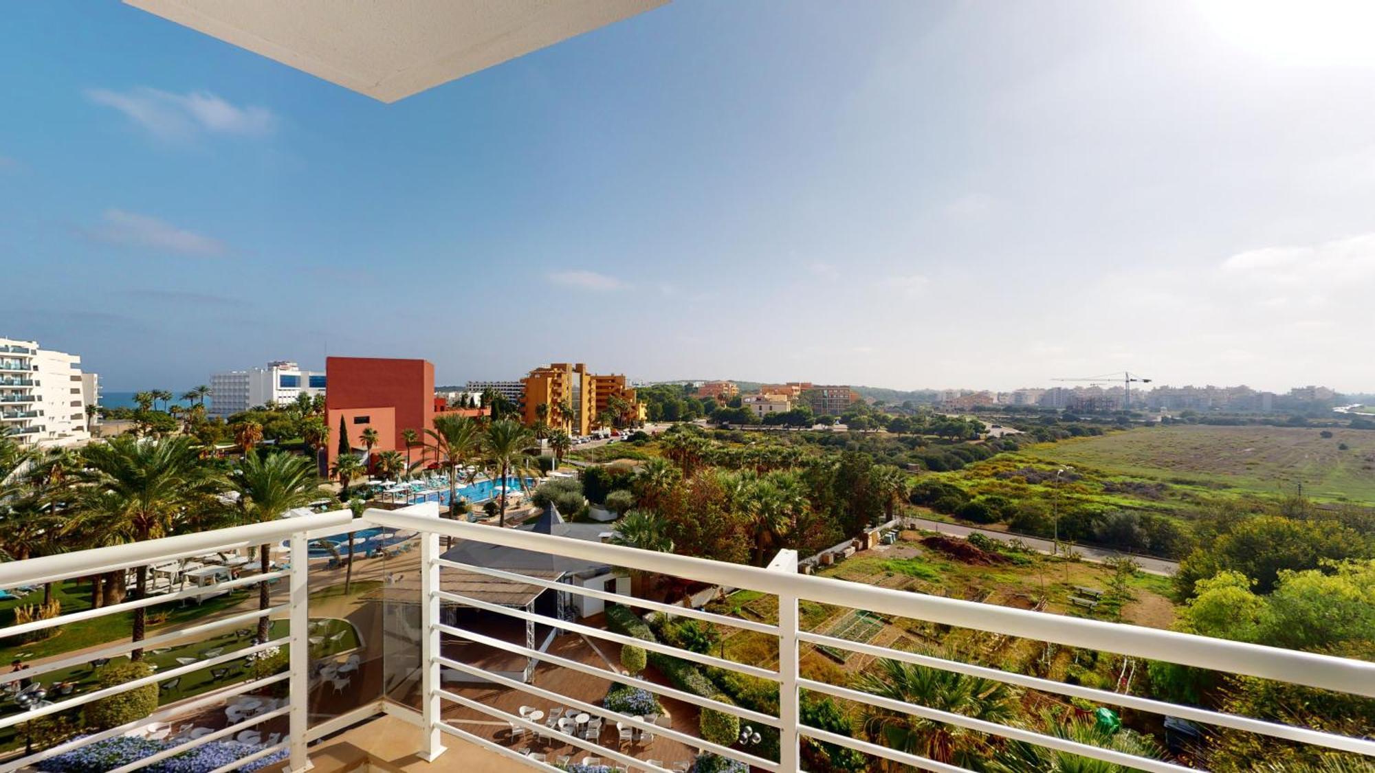 Cala Millor Garden Hotel - Adults Only Экстерьер фото