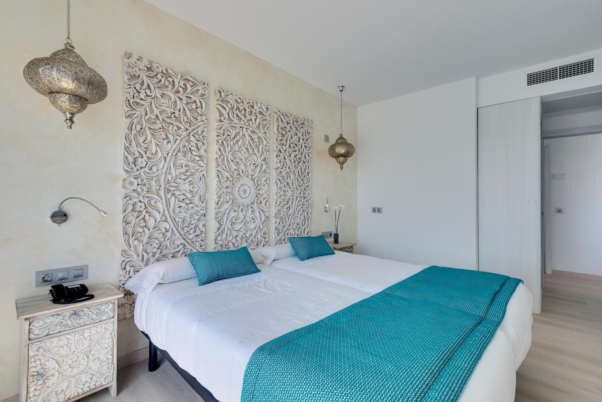 Cala Millor Garden Hotel - Adults Only Экстерьер фото