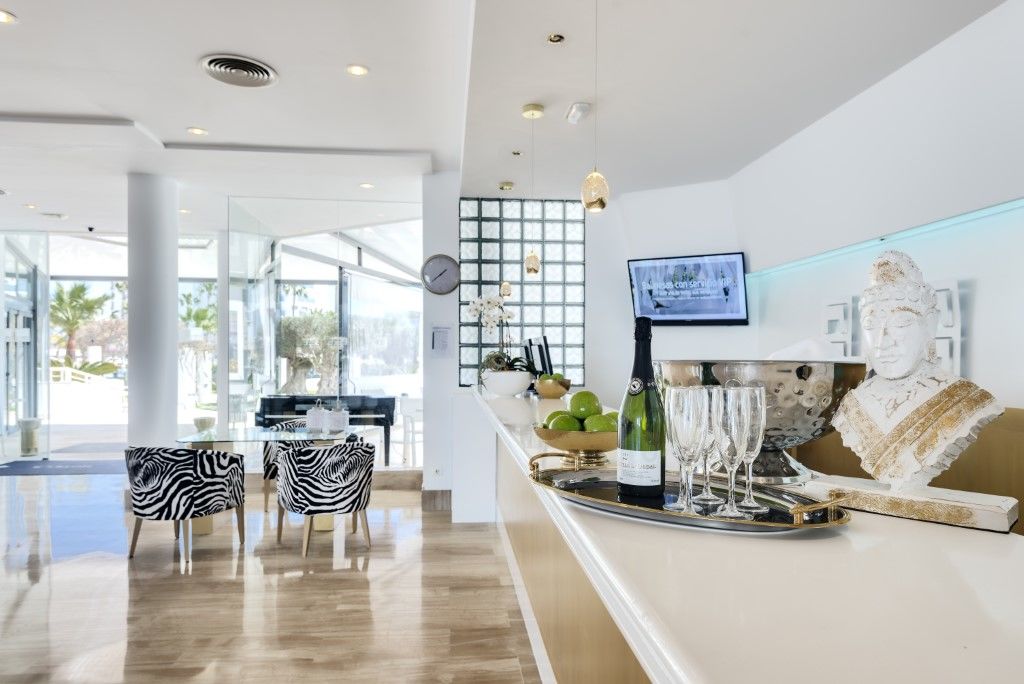 Cala Millor Garden Hotel - Adults Only Экстерьер фото